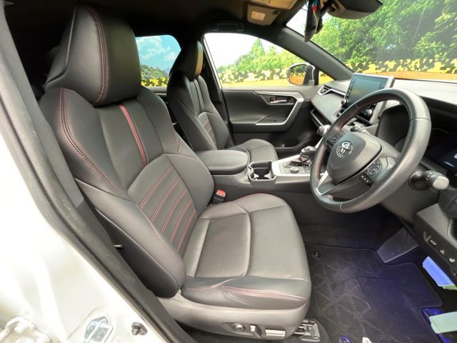 TOYOTA RAV4 PHV 2021 Image 31