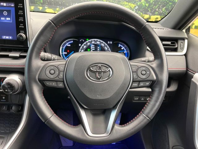 TOYOTA RAV4 PHV 2021 Image 31