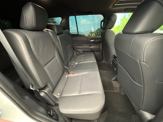 TOYOTA LANDCRUISER 250 2025 Image 31