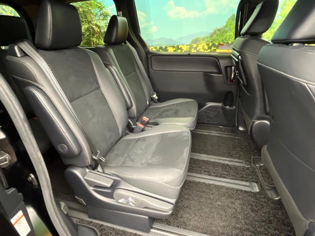 TOYOTA VOXY 2021 Image 31