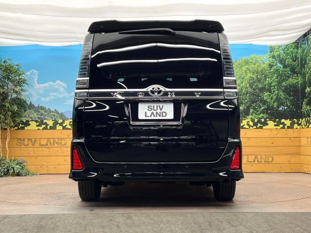 TOYOTA VOXY 2021 Image 31