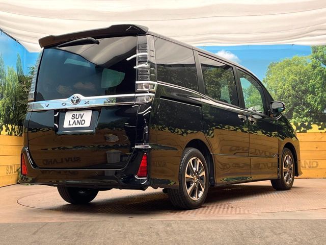 TOYOTA VOXY 2021 Image 31