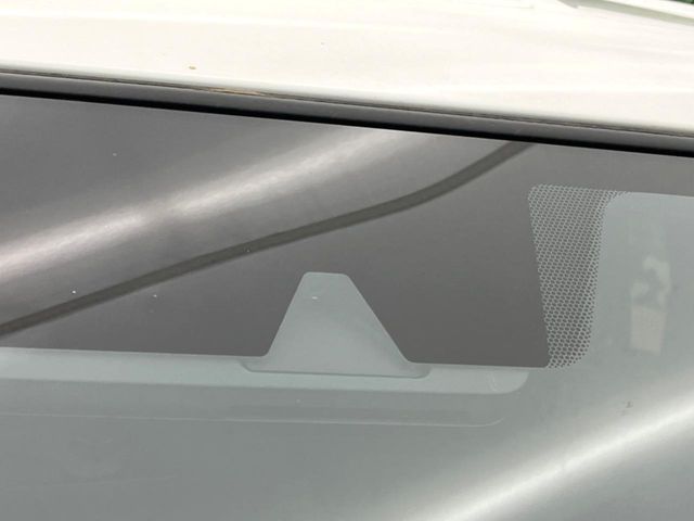 TOYOTA HIACE VAN 2WD 2025 Image 31