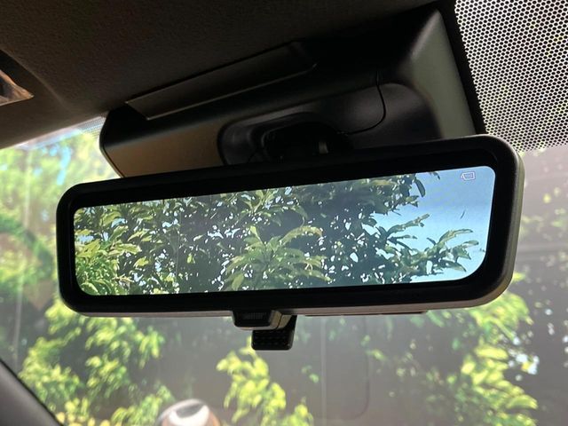 TOYOTA HIACE VAN 2WD 2025 Image 31