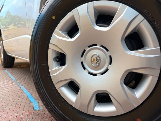 TOYOTA HIACE VAN 2WD 2025 Image 31