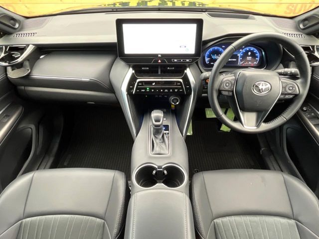TOYOTA HARRIER 2WD 2024 Image 31