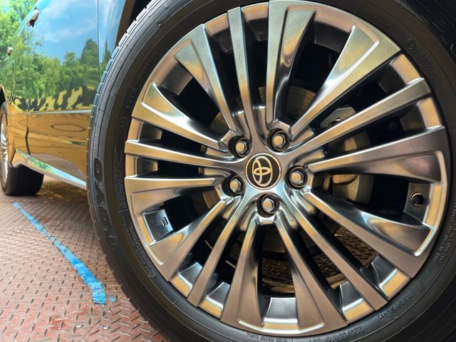 TOYOTA HARRIER 2WD 2024 Image 31