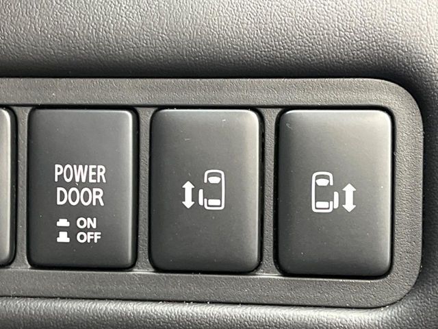 MITSUBISHI DELICA D:5 4WD 2020 Image 31