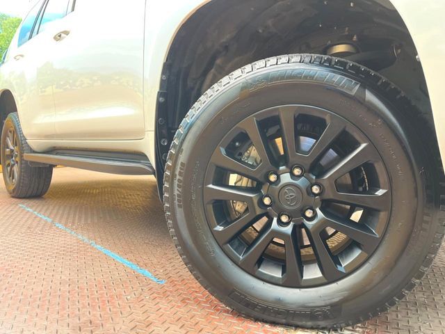 TOYOTA LANDCRUISER PRADO 2022 Image 31