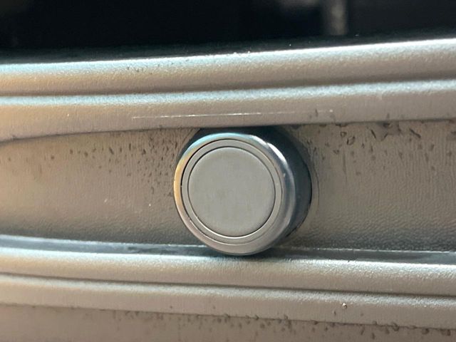 TOYOTA HARRIER 2WD 2023 Image 31