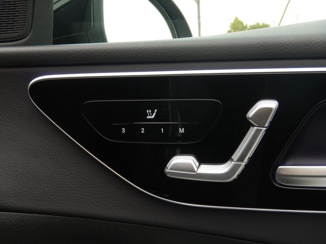 MERCEDES BENZ C CLAS 2023 Image 31