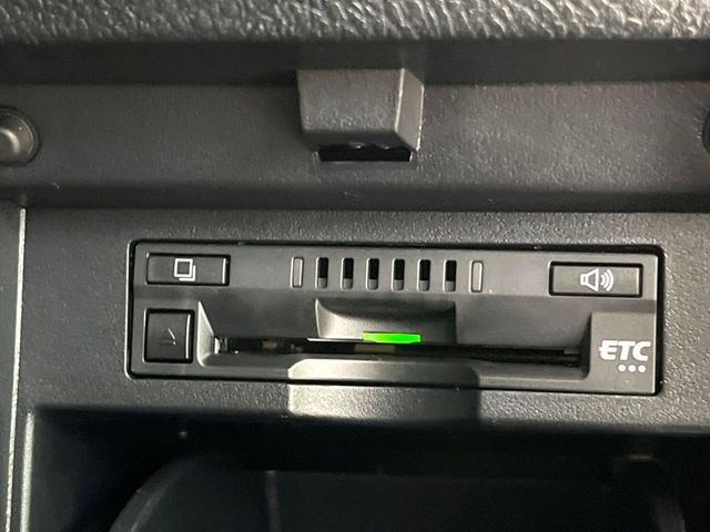 TOYOTA ALPHARD 2018 Image 31