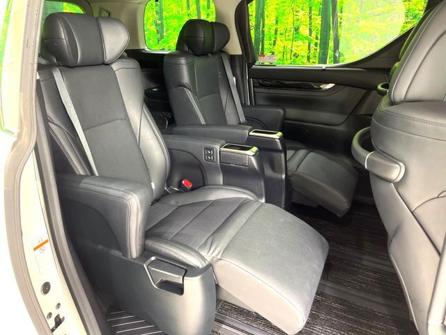 TOYOTA ALPHARD 2018 Image 31