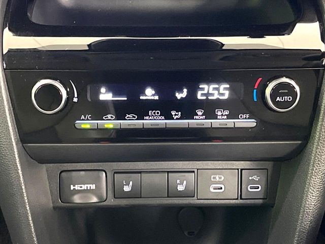 TOYOTA YARIS CROSS HYBRID 2024 Image 31