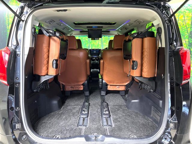 TOYOTA ALPHARD 2019 Image 31