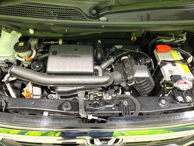 HONDA N BOX CUSTOM 2021 Image 31