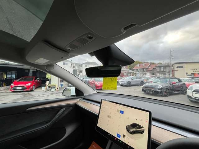 TESLA MODEL Y 2024 Image 31