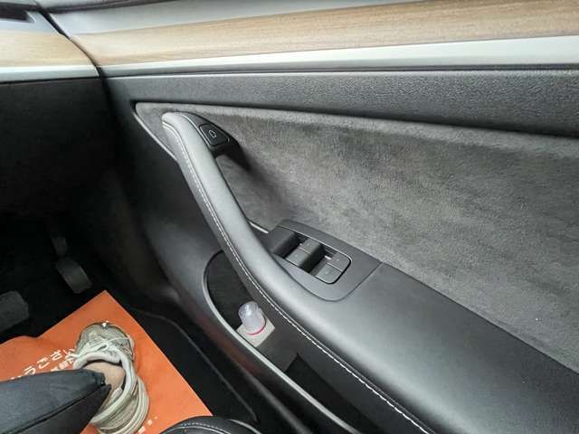 TESLA MODEL Y 2024 Image 31