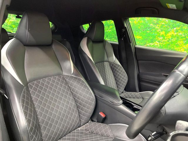 TOYOTA C-HR 2019 Image 31