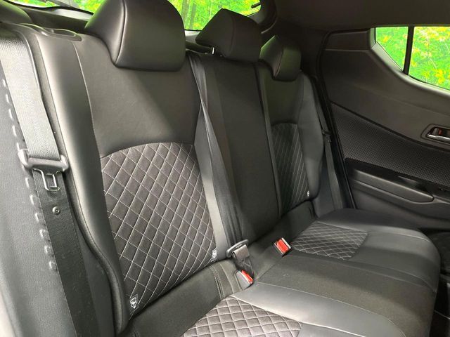 TOYOTA C-HR 2019 Image 31