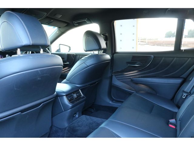 TOYOTA LEXUS LS500 2018 Image 31