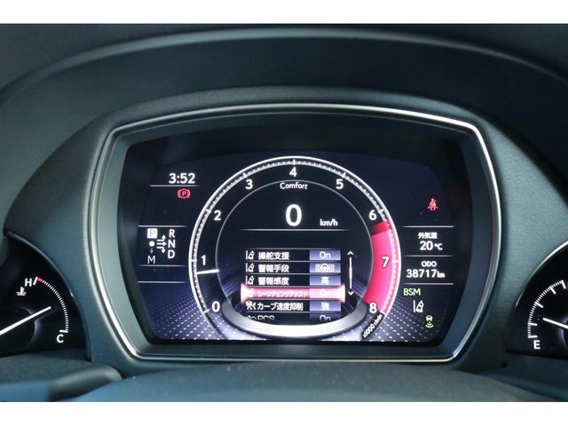 TOYOTA LEXUS LS500 2018 Image 31