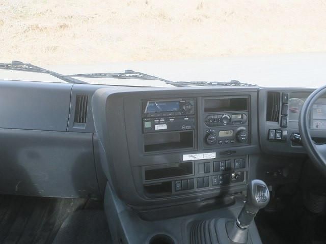 ISUZU GIGA 2018 Image 31