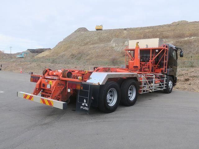 MITSUBISHI FUSOU SUPER GREAT 2013 Image 31