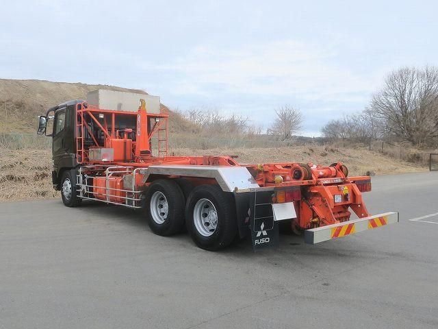 MITSUBISHI FUSOU SUPER GREAT 2013 Image 31