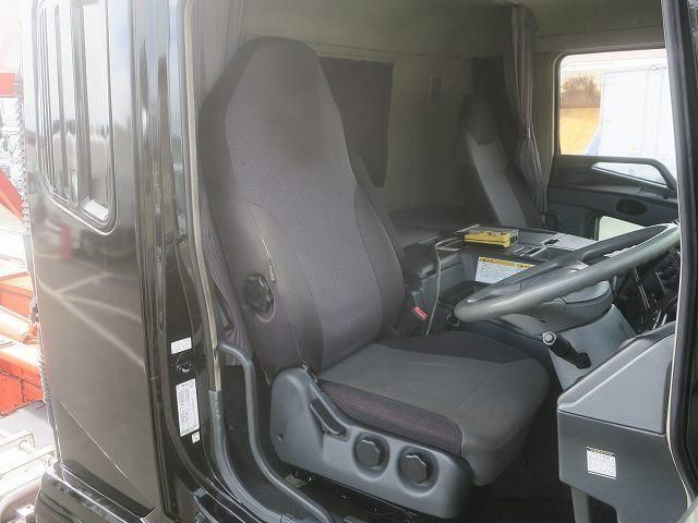 MITSUBISHI FUSOU SUPER GREAT 2013 Image 31