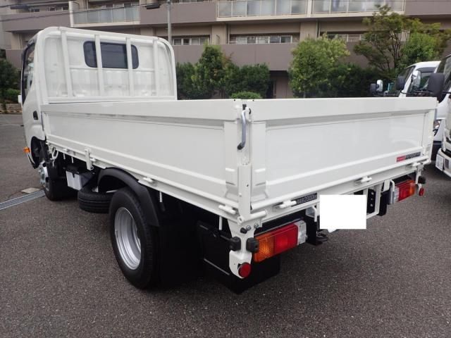 HINO DUTRO 2025 Image 31