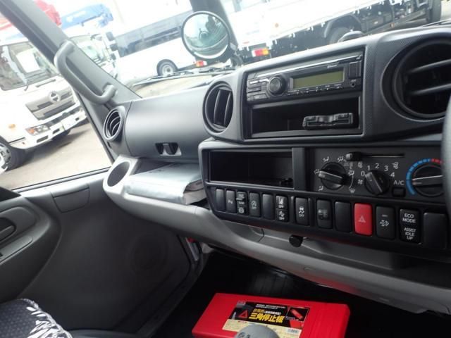 HINO DUTRO 2025 Image 31