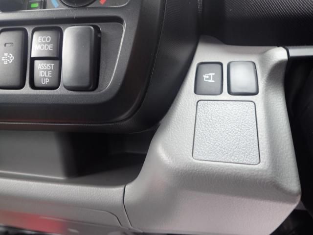 HINO DUTRO 2025 Image 31