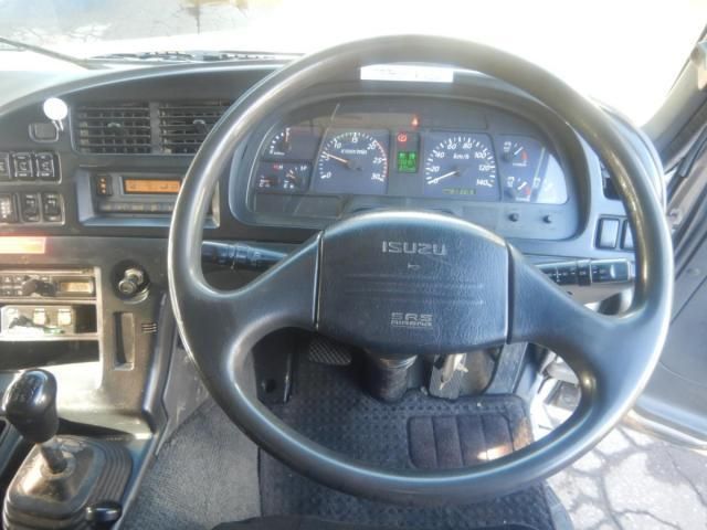 ISUZU GIGA 2012 Image 31