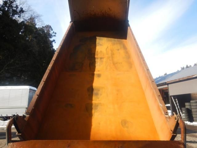 ISUZU GIGA 2012 Image 31