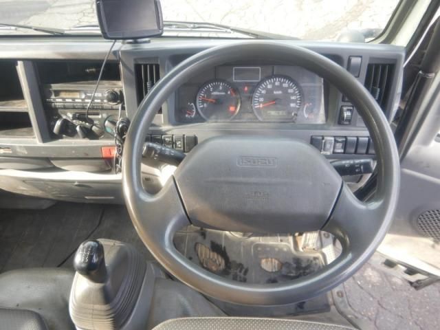 ISUZU ELF 2013 Image 31