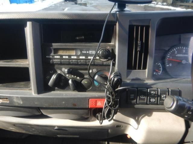 ISUZU ELF 2013 Image 31