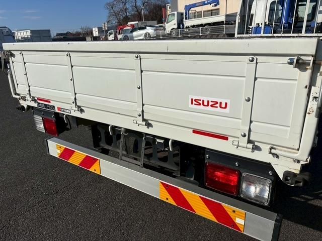 ISUZU FORWARD 2023 Image 31