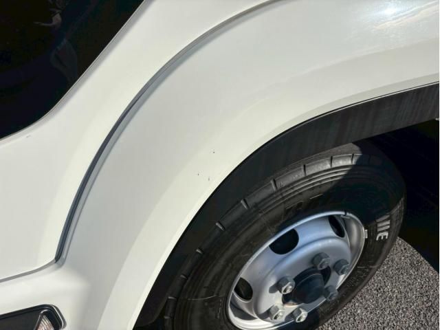 ISUZU FORWARD 2023 Image 31