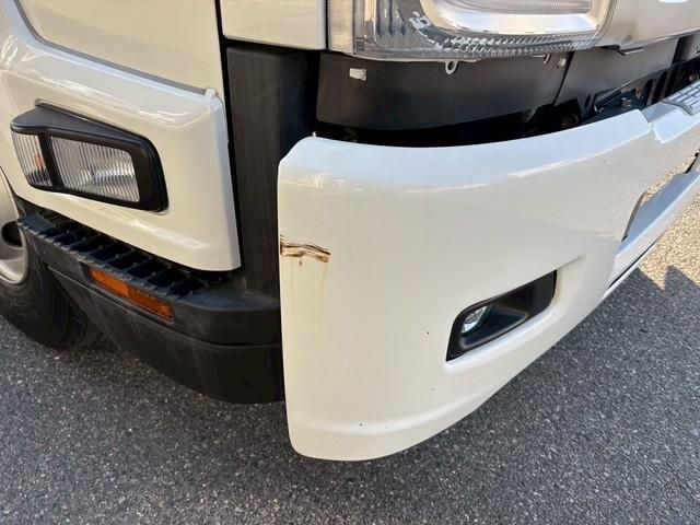 ISUZU FORWARD 2023 Image 31