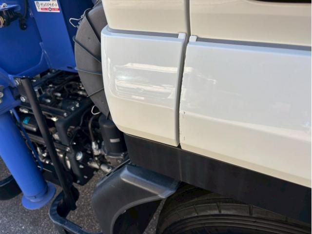 ISUZU FORWARD 2023 Image 31