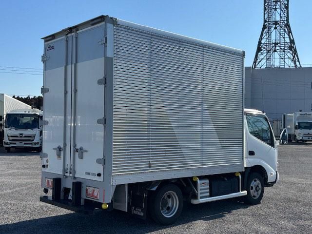 HINO DUTRO 2022 Image 31