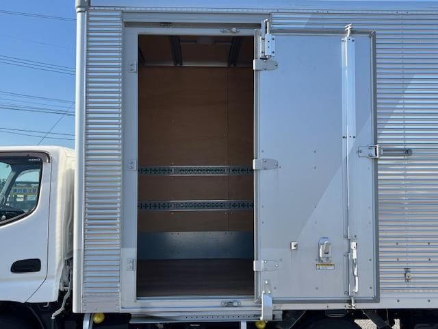 HINO DUTRO 2022 Image 31