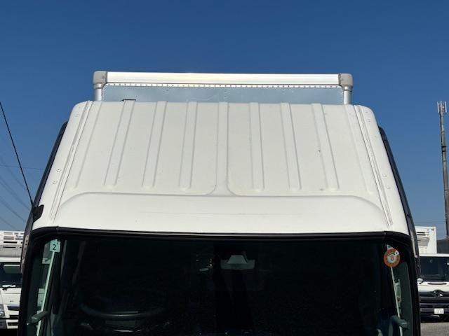 HINO DUTRO 2022 Image 31