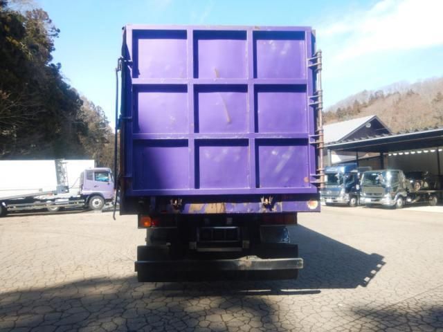 HINO PROFIA 2005 Image 31