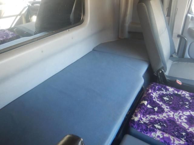 HINO PROFIA 2005 Image 31