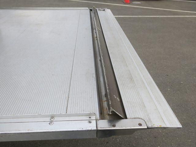 ISUZU ELF 2016 Image 31