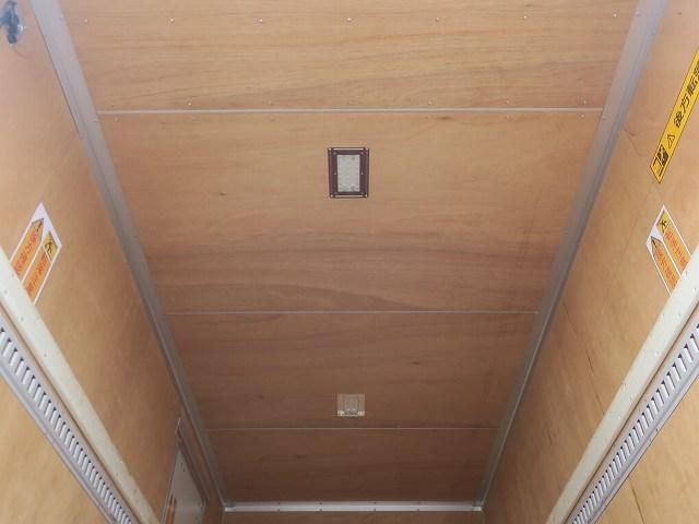 ISUZU ELF 2016 Image 31