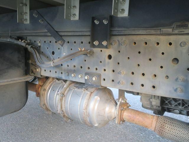 ISUZU ELF 2016 Image 31