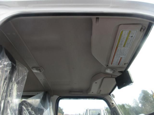 MITSUBISHI CANTER 2025 Image 31